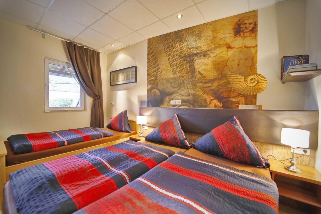 Land-Hotel Zum Schwan, Garni Weilerswist-Metternich, 3 E-Ladestationen, Naehe Phantasialand, Palmenparadies Euskirchen Ngoại thất bức ảnh